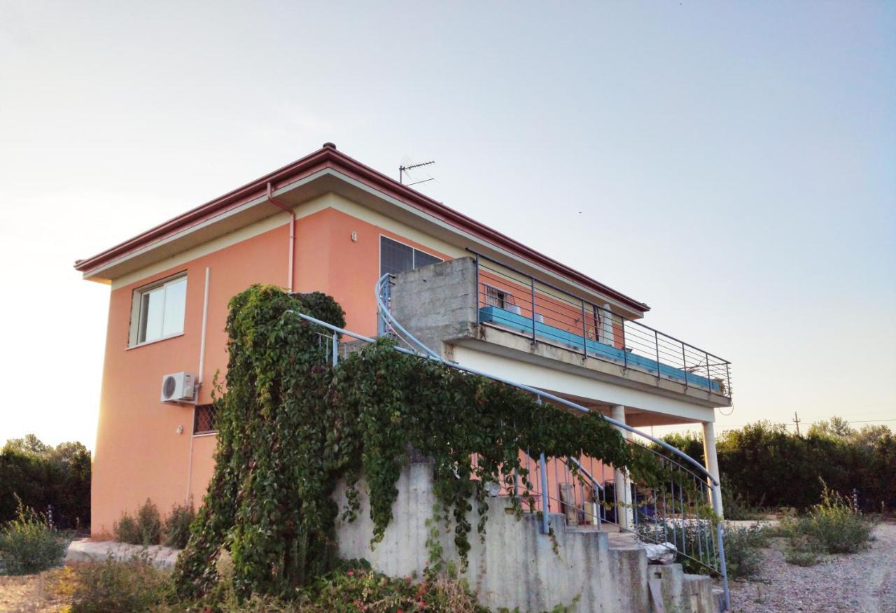 Villetta Tra Gli Agrumeti Corigliano Calabro Exterior foto
